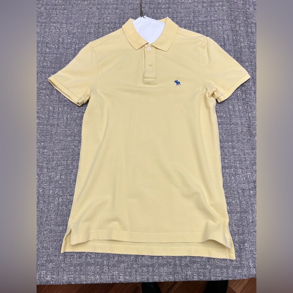 abercrombie and fitch polo shirt size xs